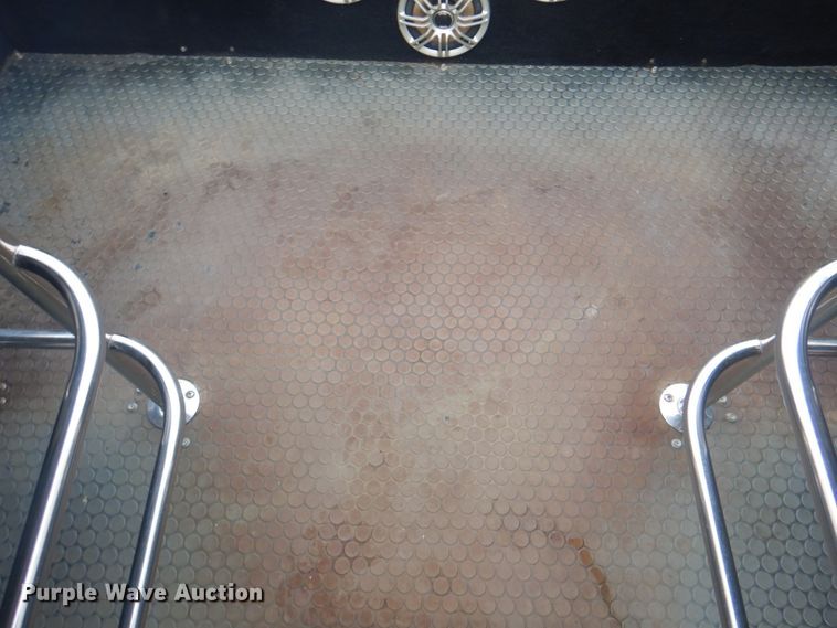 image for item KW9945 1995 Check Mate Convincor  boat