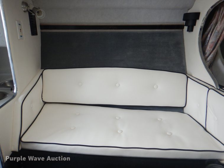 image for item KW9945 1995 Check Mate Convincor  boat