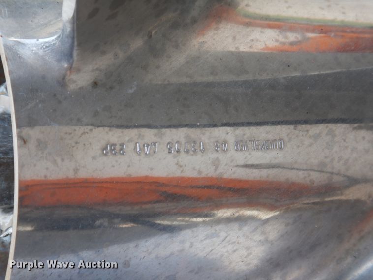 image for item KW9945 1995 Check Mate Convincor  boat