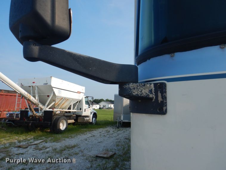 image for item KW9952 1997 Overland Lorado  RV