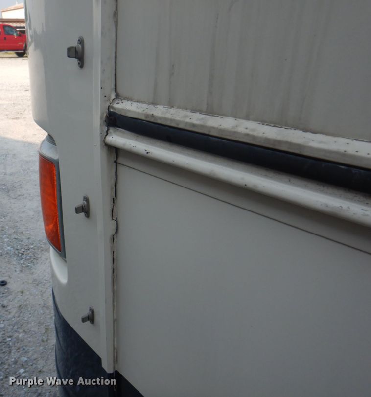 image for item KW9952 1997 Overland Lorado  RV