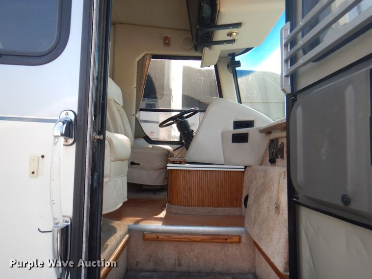 image for item KW9952 1997 Overland Lorado  RV