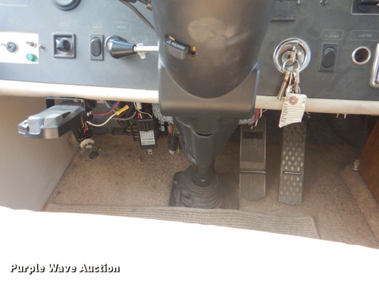 image for item KW9952 1997 Overland Lorado  RV