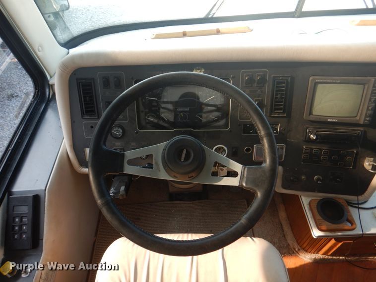 image for item KW9952 1997 Overland Lorado  RV