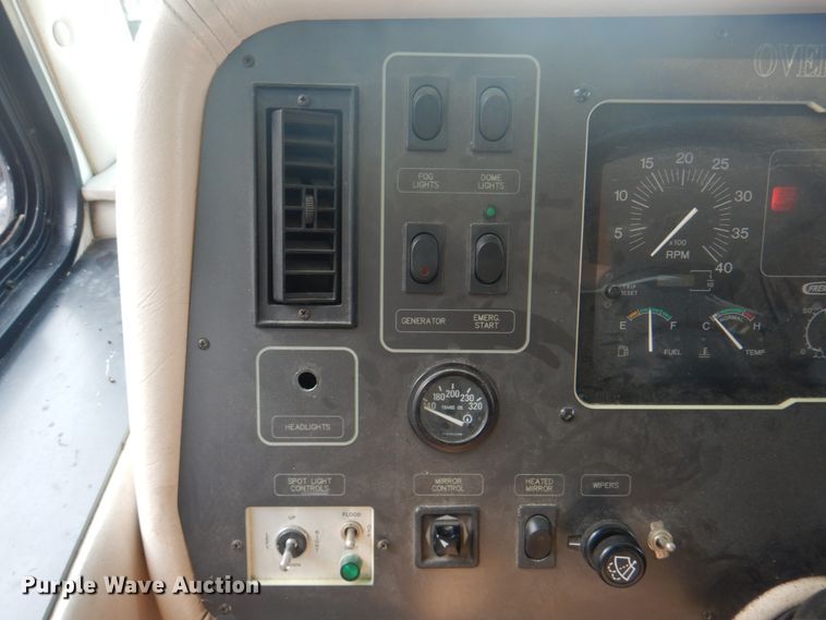 image for item KW9952 1997 Overland Lorado  RV