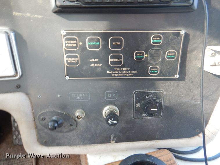 image for item KW9952 1997 Overland Lorado  RV