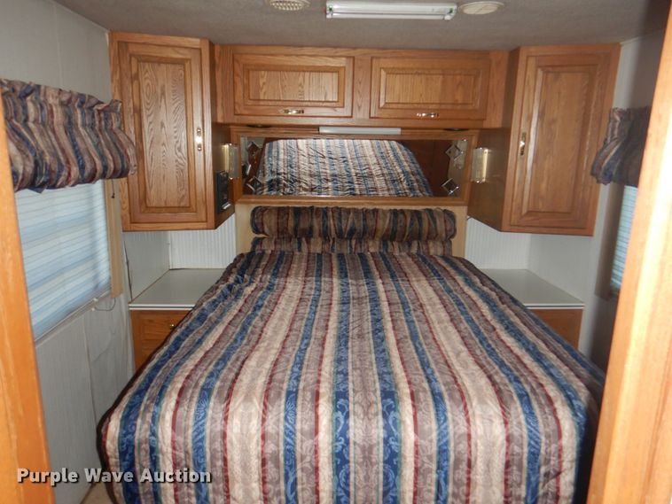 image for item KW9952 1997 Overland Lorado  RV