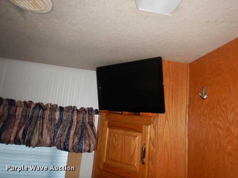 image for item KW9952 1997 Overland Lorado  RV