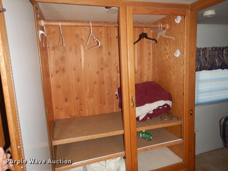 image for item KW9952 1997 Overland Lorado  RV