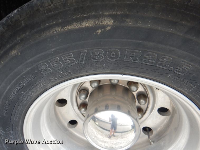 image for item KW9952 1997 Overland Lorado  RV