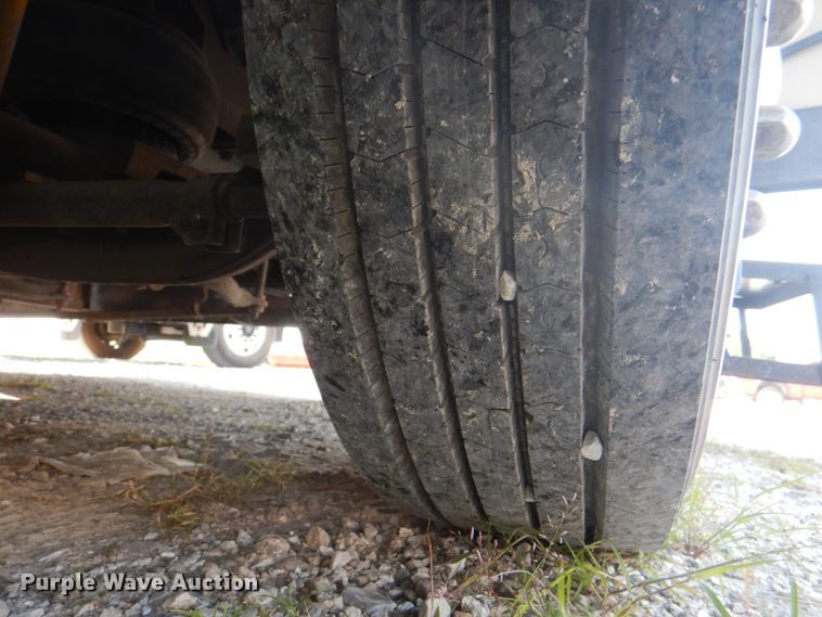 image for item KW9952 1997 Overland Lorado  RV