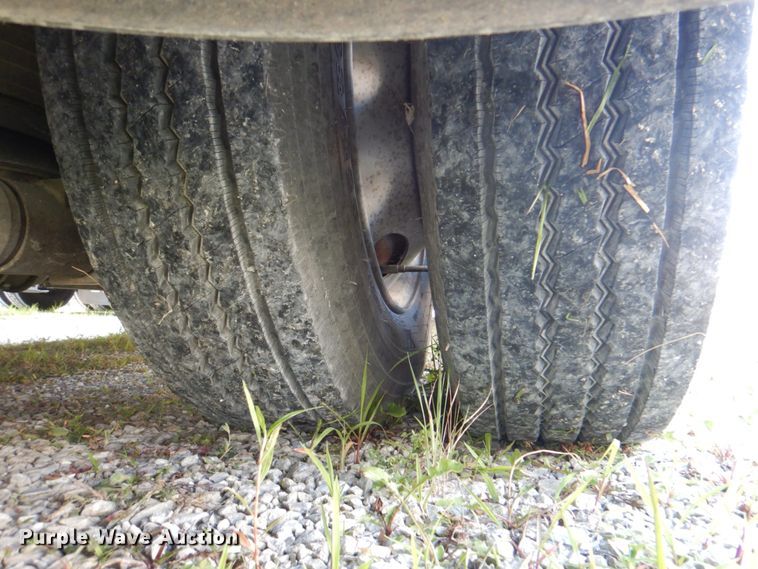 image for item KW9952 1997 Overland Lorado  RV