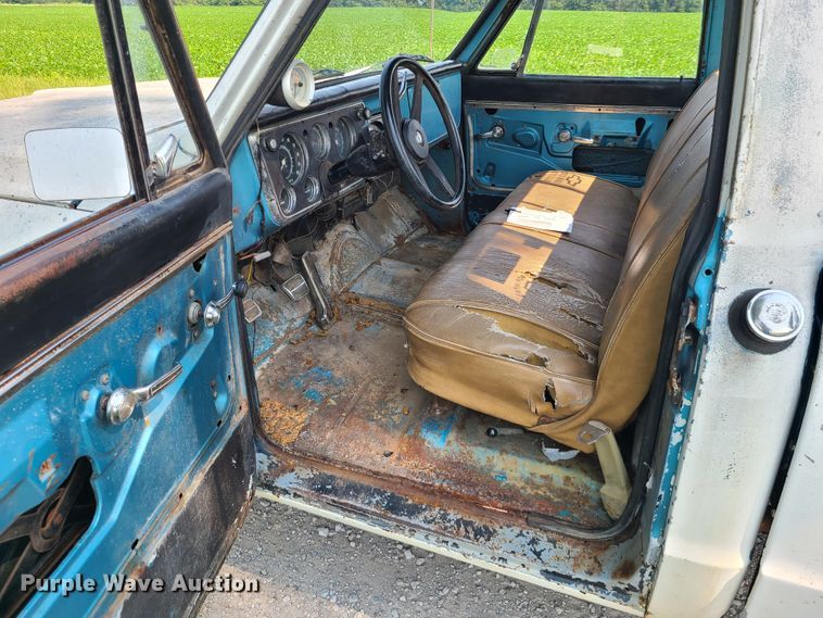 image for item L1287 1970 Chevrolet C10  pickup truck