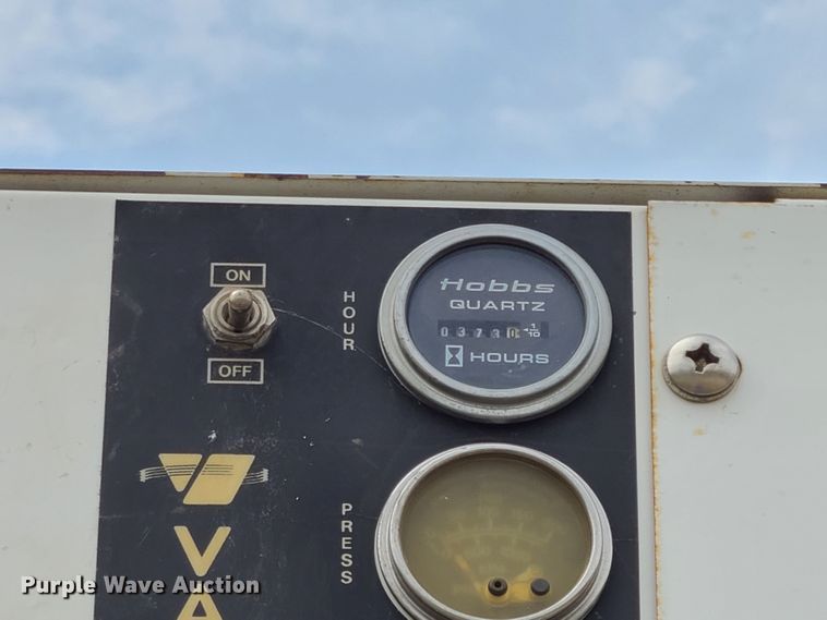 image for item L1295 2006 Chevrolet C4500  utility / service truck