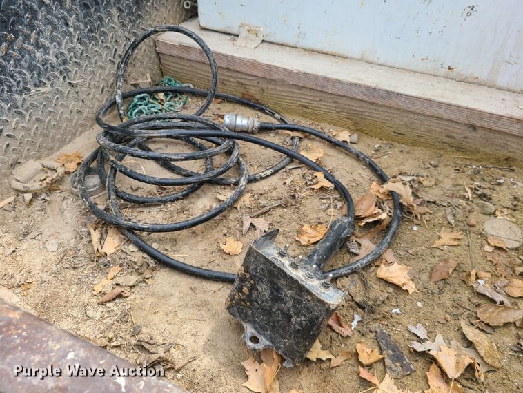 image for item L1295 2006 Chevrolet C4500  utility / service truck