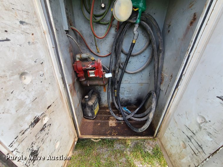 image for item L1295 2006 Chevrolet C4500  utility / service truck