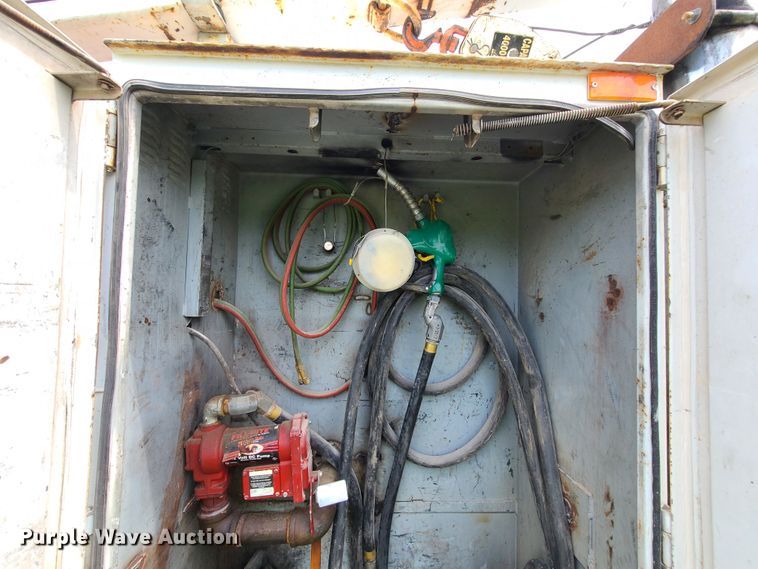 image for item L1295 2006 Chevrolet C4500  utility / service truck