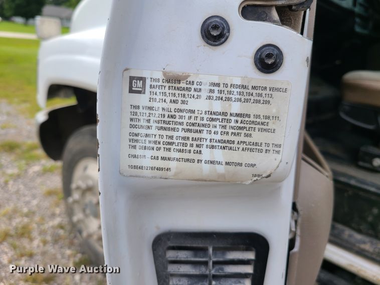 image for item L1295 2006 Chevrolet C4500  utility / service truck