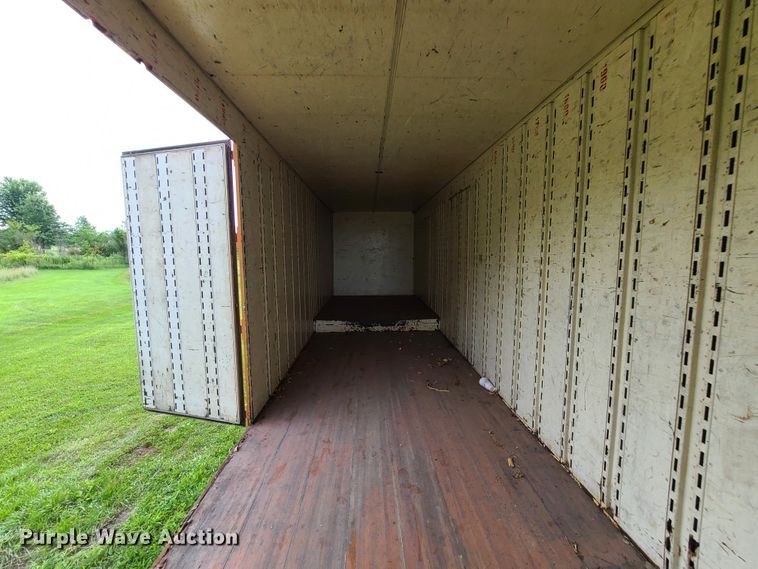 image for item L1304 1987 Kentucky  dry van trailer