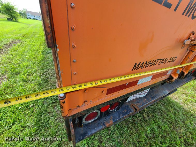 image for item L1304 1987 Kentucky  dry van trailer
