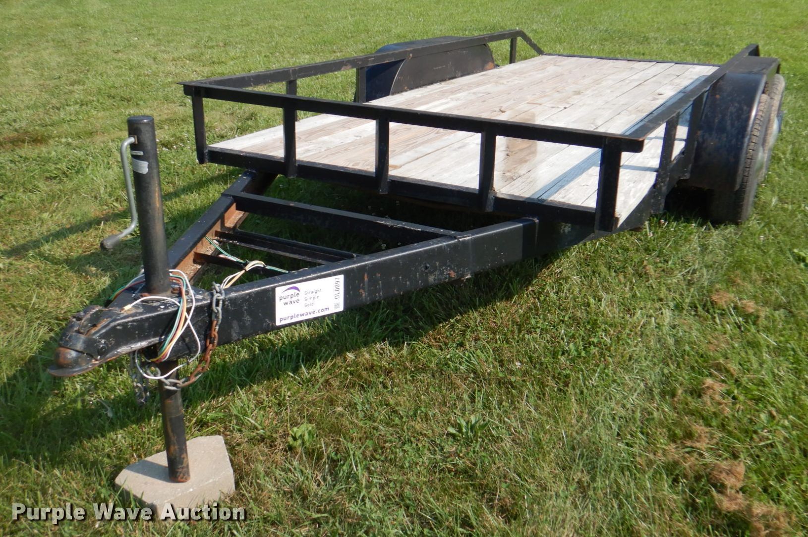 2013 Shop built utility trailer in Centralia, MO Item DL0097 sold Purple Wave