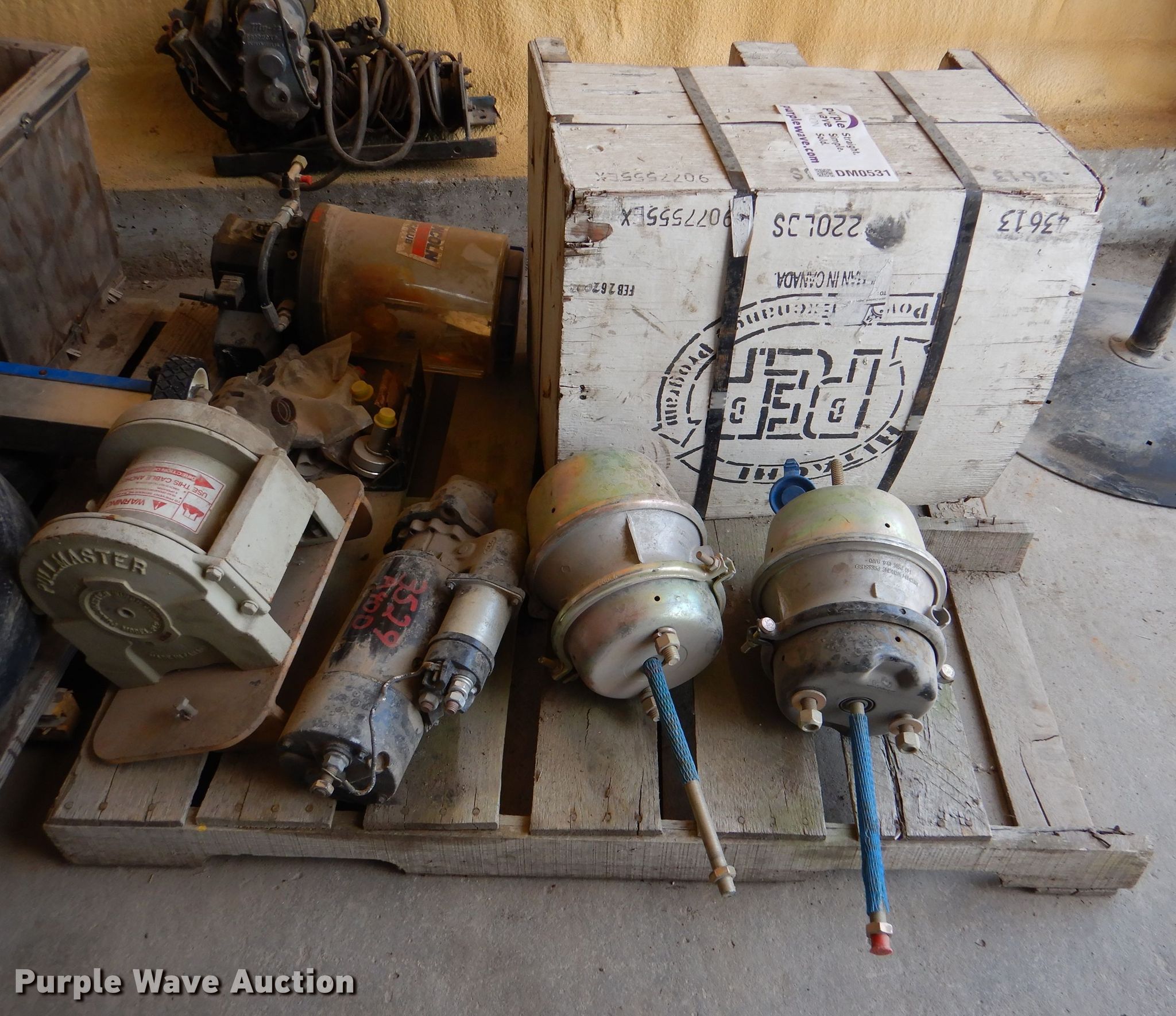 Truck parts in Kansas City, MO Item DM0531 sold Purple Wave