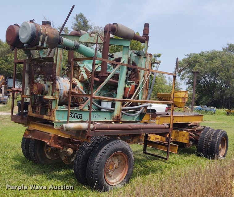 image for item BY9363 Detroit Diesel  twelve cylinder diesel engine