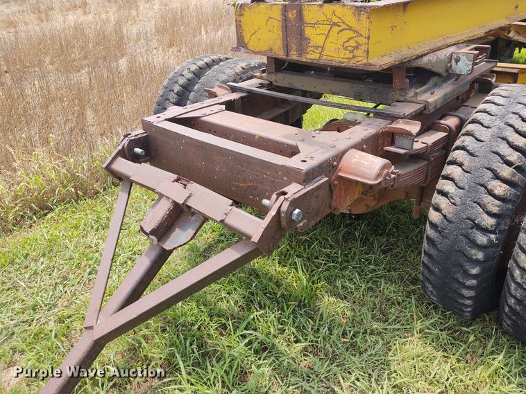 image for item BY9363 Detroit Diesel  twelve cylinder diesel engine