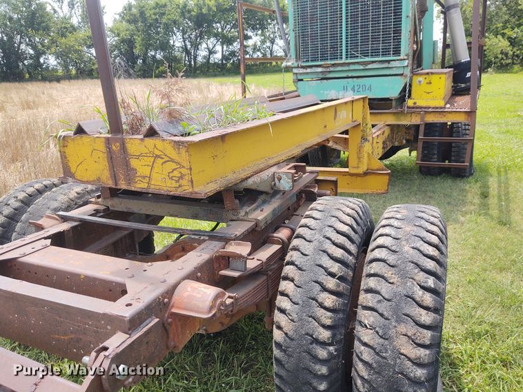 image for item BY9363 Detroit Diesel  twelve cylinder diesel engine