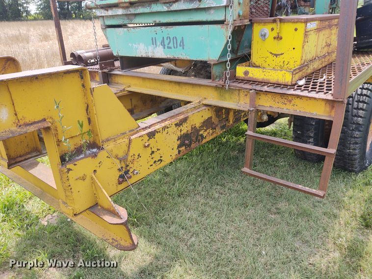 image for item BY9363 Detroit Diesel  twelve cylinder diesel engine