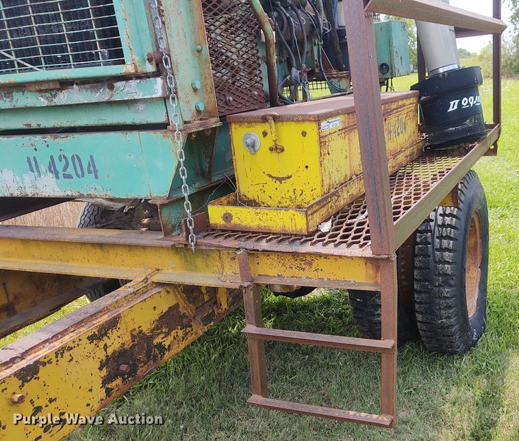 image for item BY9363 Detroit Diesel  twelve cylinder diesel engine