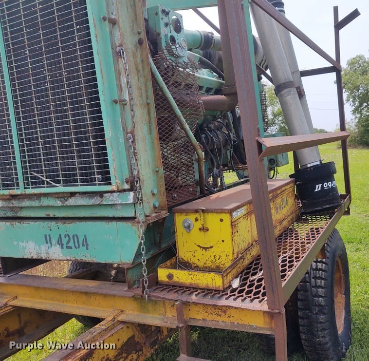 image for item BY9363 Detroit Diesel  twelve cylinder diesel engine