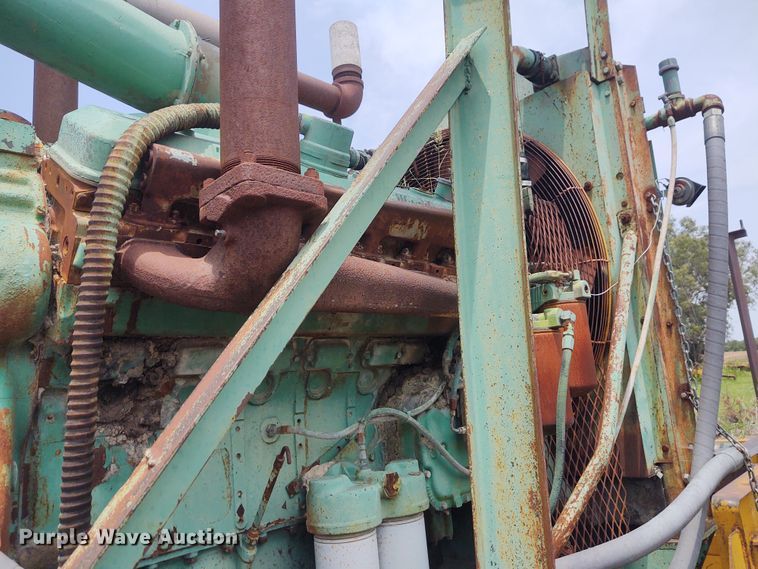 image for item BY9363 Detroit Diesel  twelve cylinder diesel engine