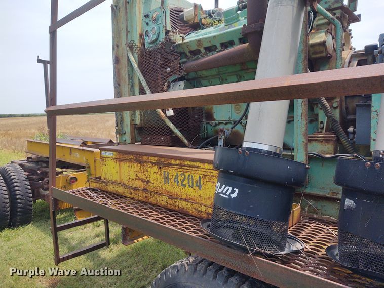 image for item BY9363 Detroit Diesel  twelve cylinder diesel engine