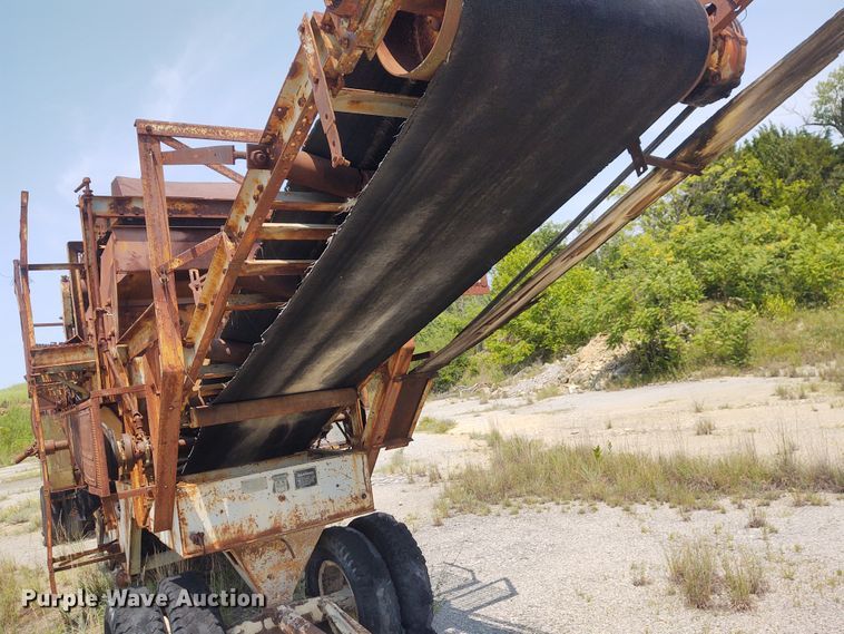 image for item BY9371 Cedarapids 4033  crushing plant