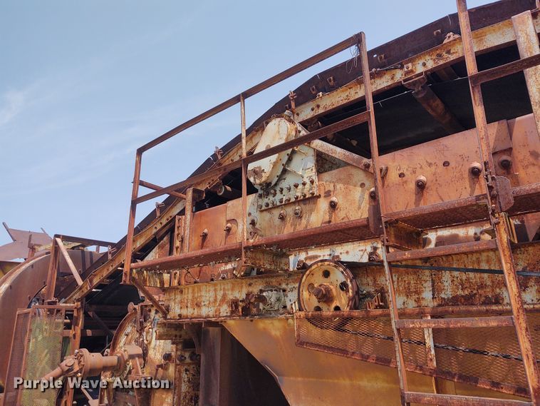 image for item BY9371 Cedarapids 4033  crushing plant