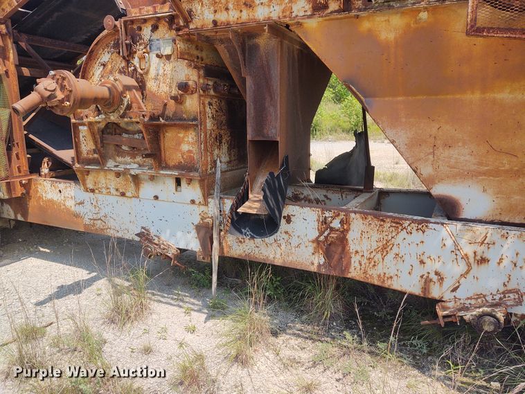 image for item BY9371 Cedarapids 4033  crushing plant