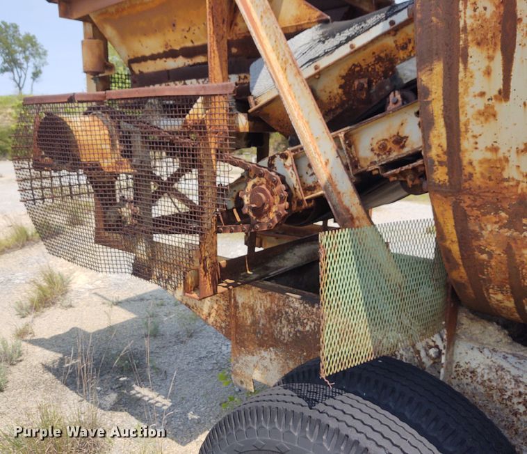 image for item BY9371 Cedarapids 4033  crushing plant