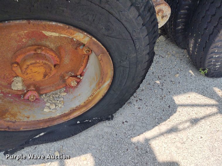 image for item BY9371 Cedarapids 4033  crushing plant