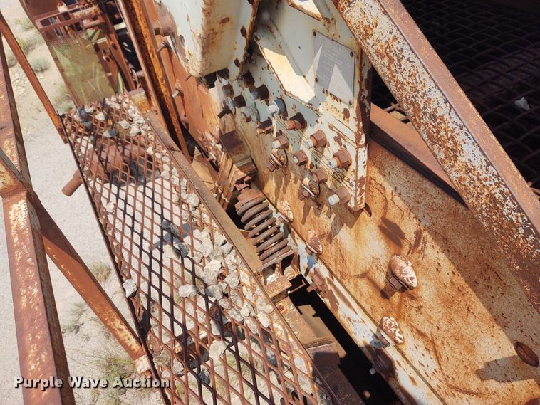 image for item BY9371 Cedarapids 4033  crushing plant