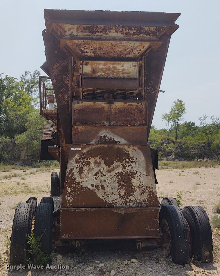 image for item BY9372 Cedarapids  crushing plant