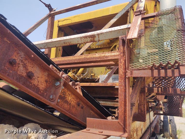 image for item BY9372 Cedarapids  crushing plant