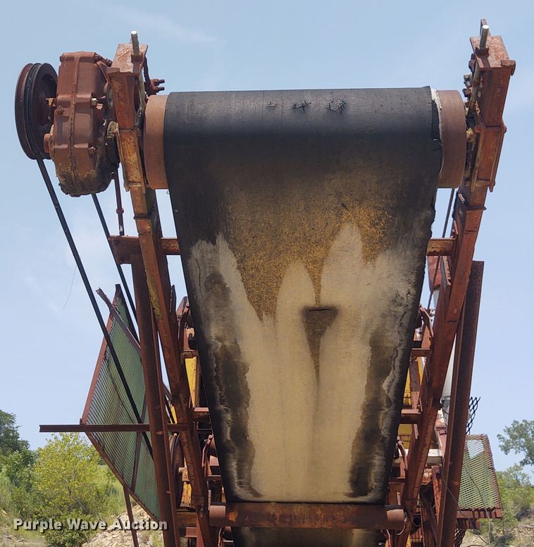 image for item BY9372 Cedarapids  crushing plant