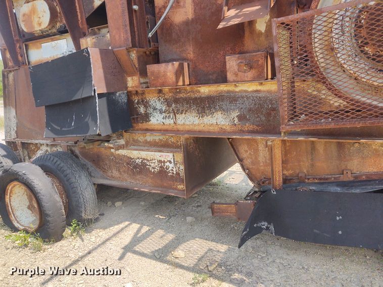 image for item BY9372 Cedarapids  crushing plant