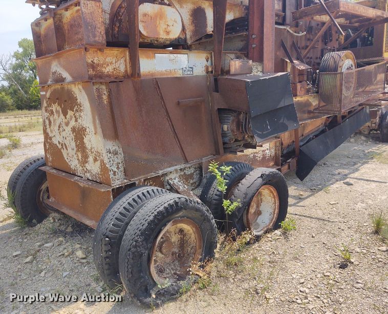 image for item BY9372 Cedarapids  crushing plant