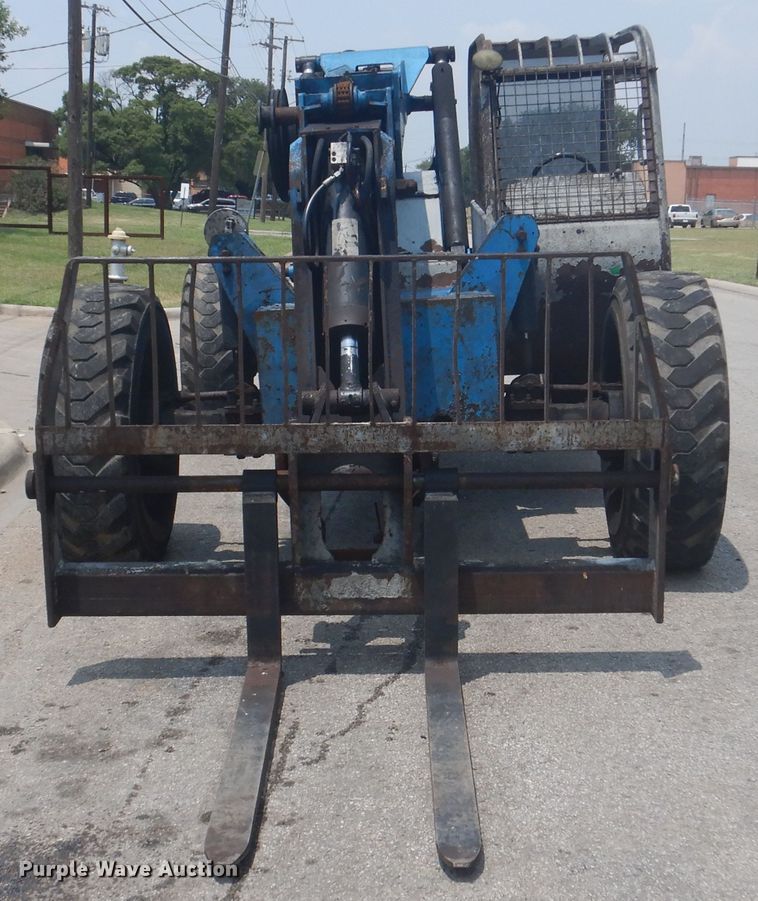 image for item DC2005 2006 Genie GTH-636  telehandler