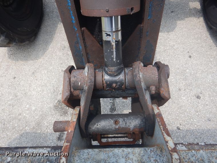 image for item DC2005 2006 Genie GTH-636  telehandler