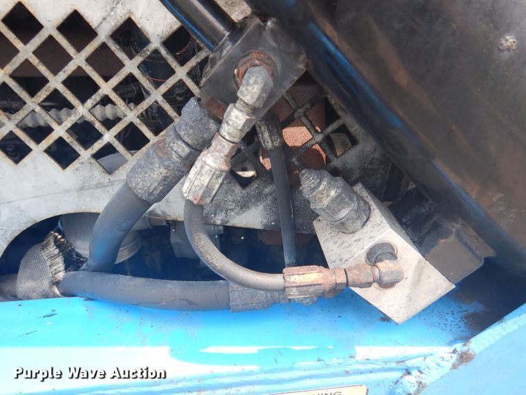 image for item DC2005 2006 Genie GTH-636  telehandler