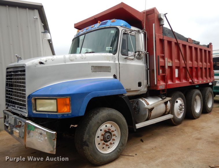 image for item DC2123 1998 Mack CH613  dump truck