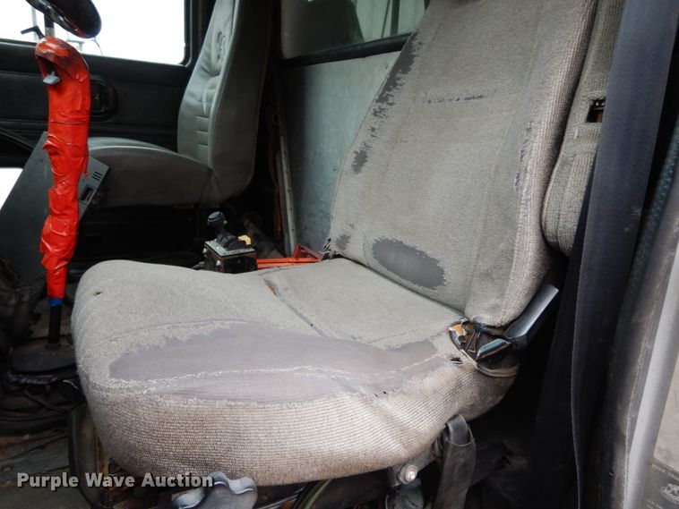 image for item DC2123 1998 Mack CH613  dump truck